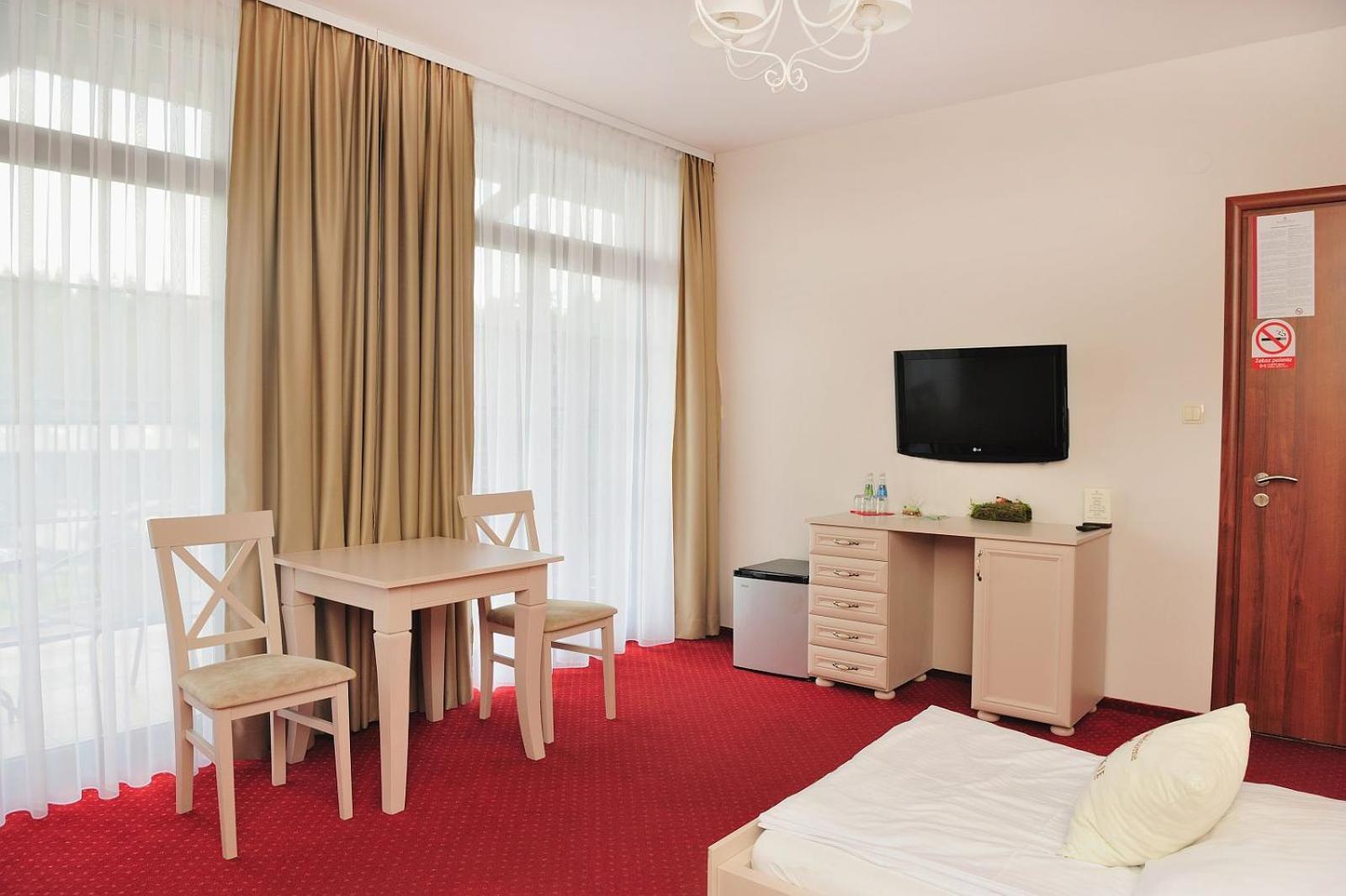 Malutkie Resort Radomsko Exterior foto